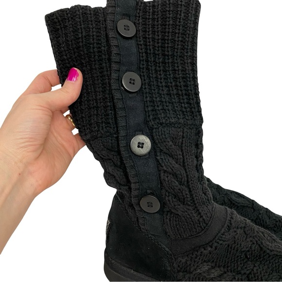 Ugg Leland Sweater Knit Boots Womens Size 9 Black Button Up Fold - Picture 3 of 12
